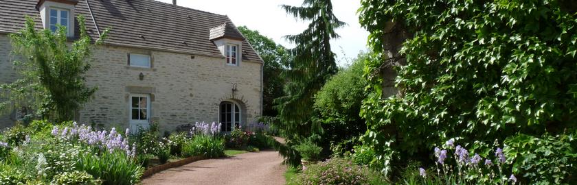 charming guest house in burgundy