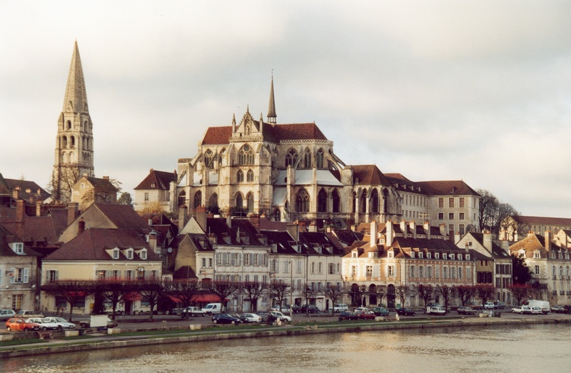 welcoming-bed-and-breakfast-auxerre