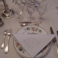 festive-table-dinner-burgundy