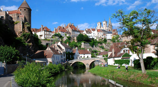 guests-house-near-semur-en-auxois
