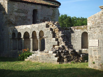 priory-avallon-bed-and-breakfast
