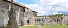 church-avallon-guests-accommodation-burgundy