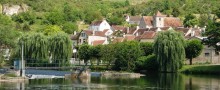 guest-house-burgundy